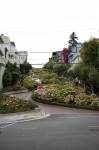La célébre rue en serpentin de Lombard Street